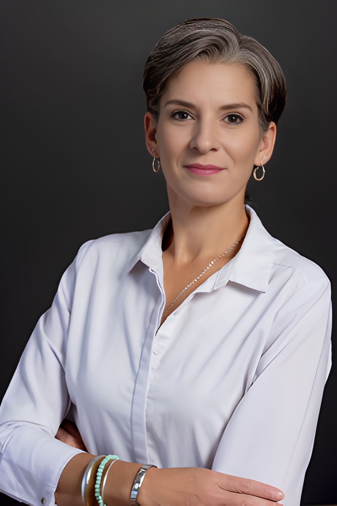 Sharon van Wijk